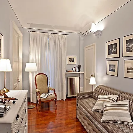 Golden Eagle Appartement