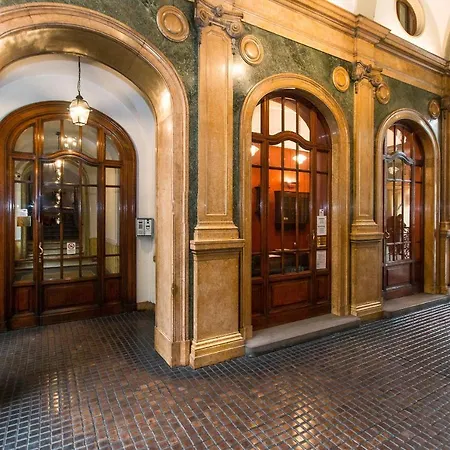 Golden Eagle Apartment Turin