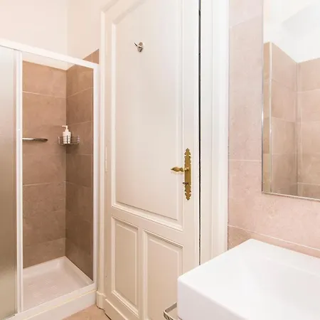 Golden Eagle Διαμέρισμα *